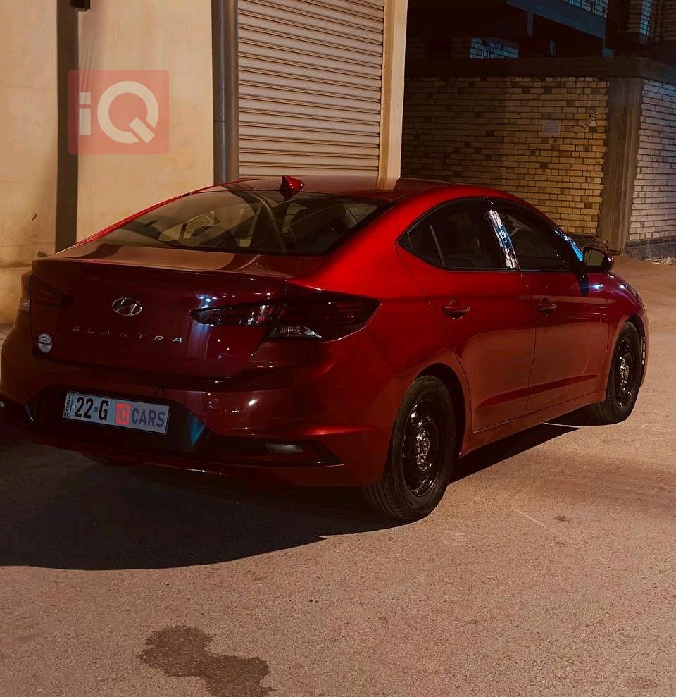 هيونداي النترا